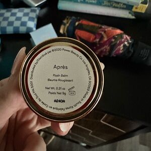 Merit Apres blush
